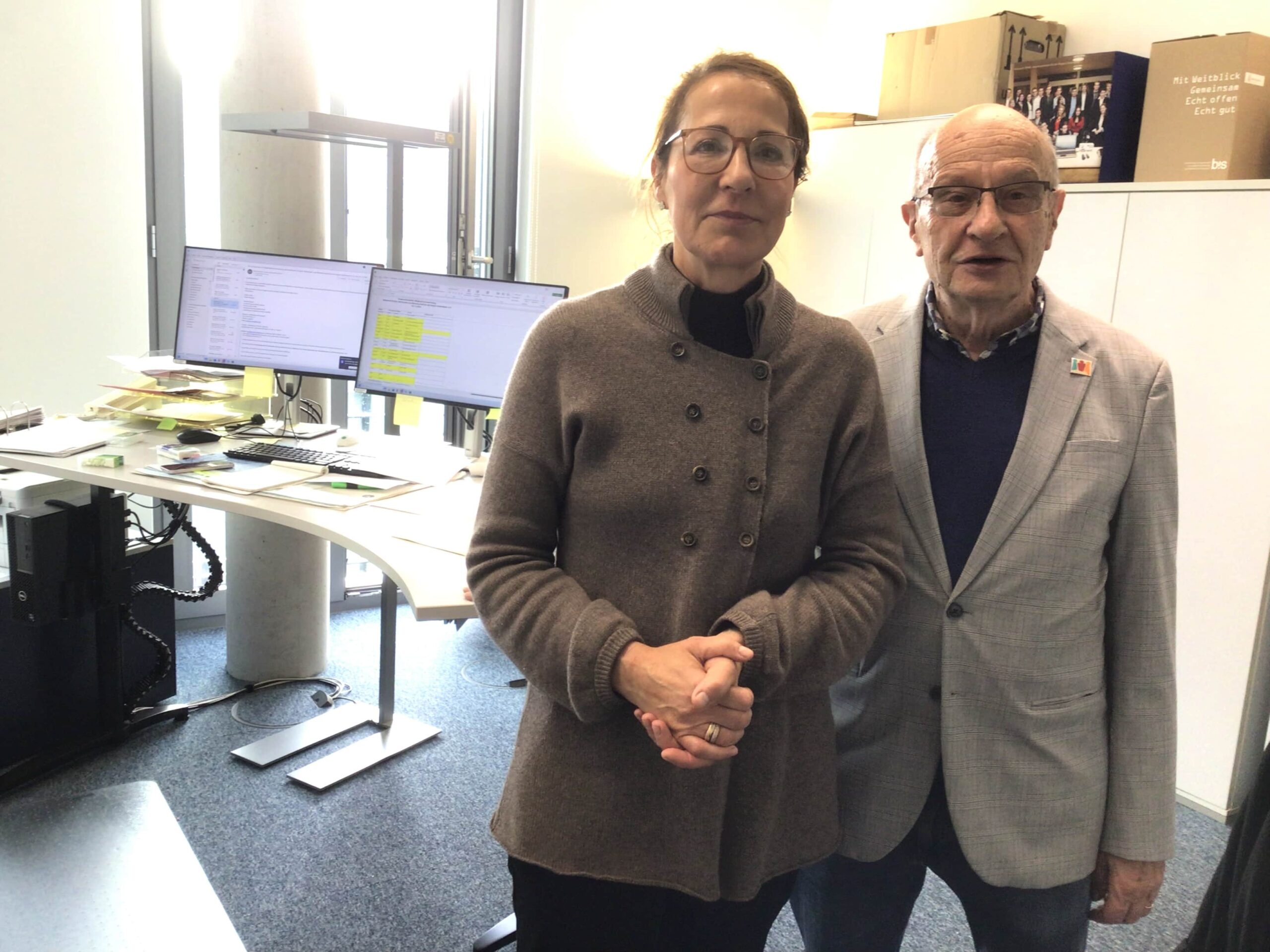 Netzwerk Geschaeftsstelle-5