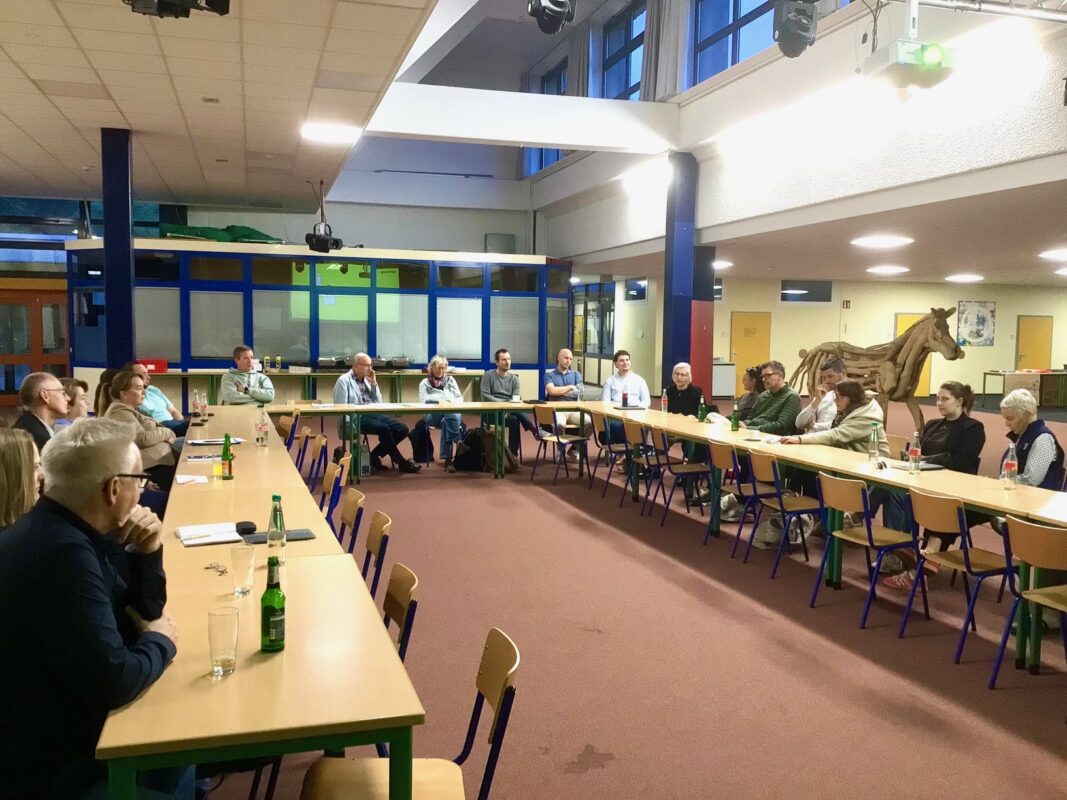 Der Stammtisch war gut besucht und findet das nächste Mal am 18. Februar 2027 statt.
